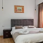 Jiota 3* كساميل