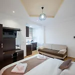 Jiota 3*