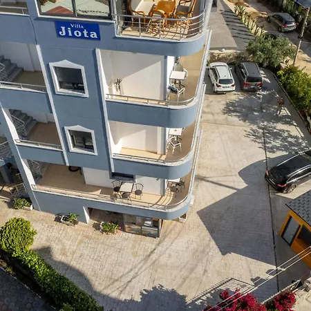 Ξενοδοχείο με διαμερίσματα Jiota Εξαμίλιο