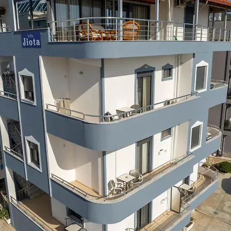 Jiota Εξαμίλιο