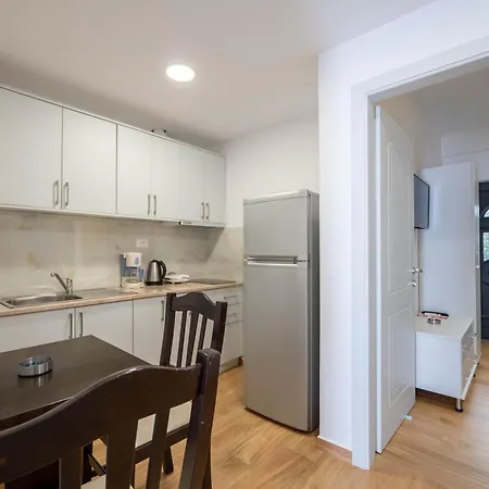 Jiota Ξενοδοχείο με διαμερίσματα 3*