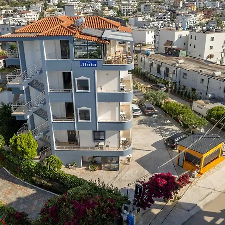 Ξενοδοχείο με διαμερίσματα Jiota