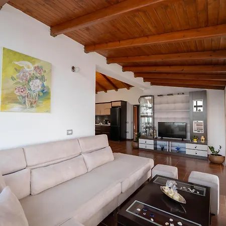 Hotel apartamentowy Jiota Ksamil