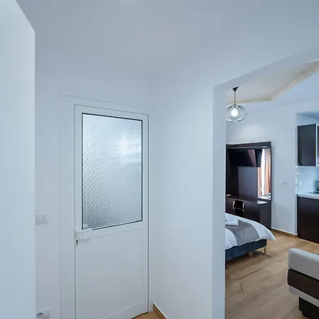 Jiota Апарт-отель 3*