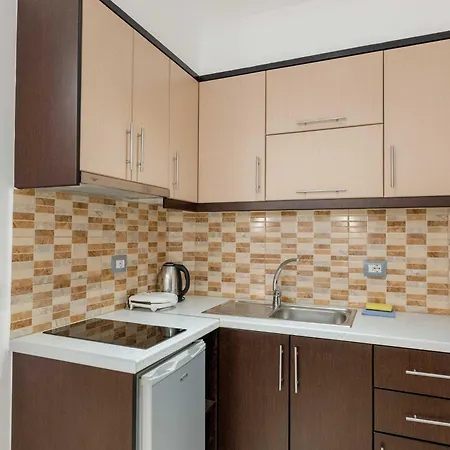 Jiota Hotel apartamentowy Ksamil