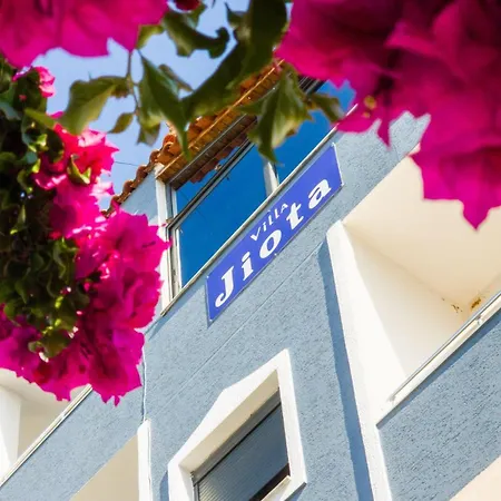 Апарт-отель Jiota Ксамил